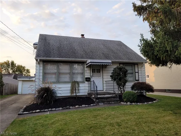 15893 Muskingum Blvd, Brookpark, OH 44142
