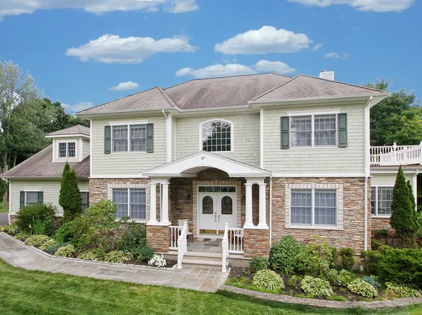 87 Majestic Rdg, Carmel, NY 10512