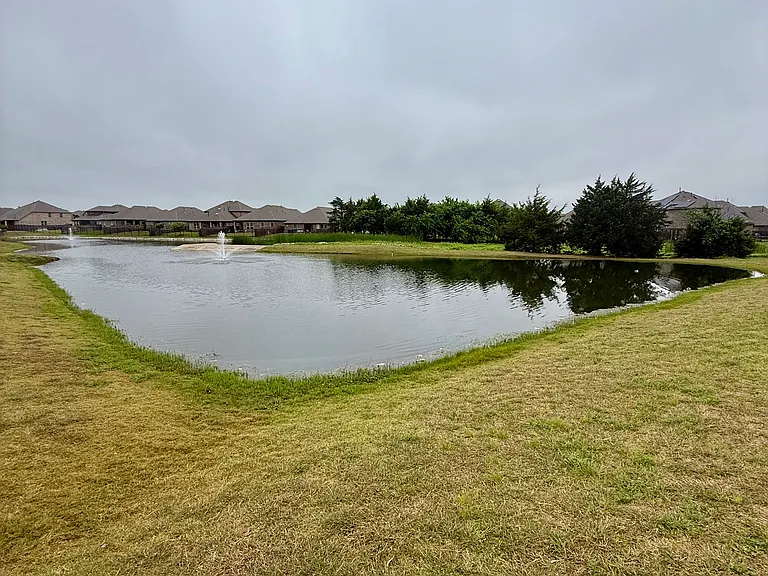 4079 Ellinger Dr — Photo 5