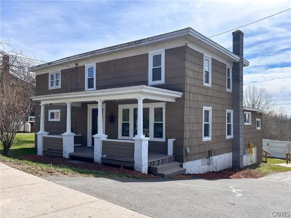 2598 E Main St, Cato, NY 13033