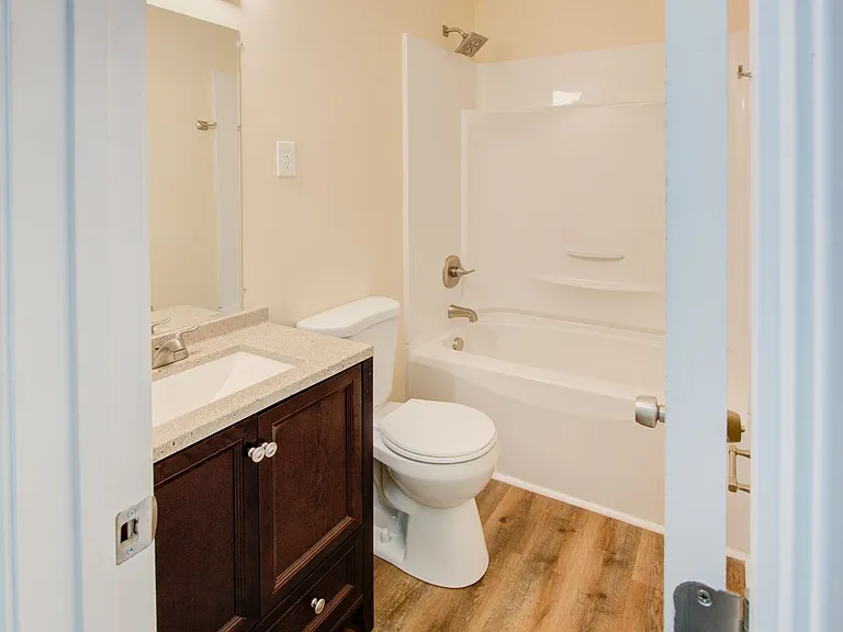 2912 Wesley St — Photo 25