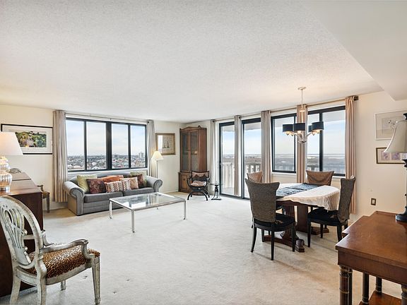 4th image of 100 S Berkley Sq #10