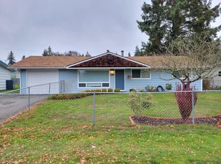 2816 NE 30th St, Bremerton, WA 98310