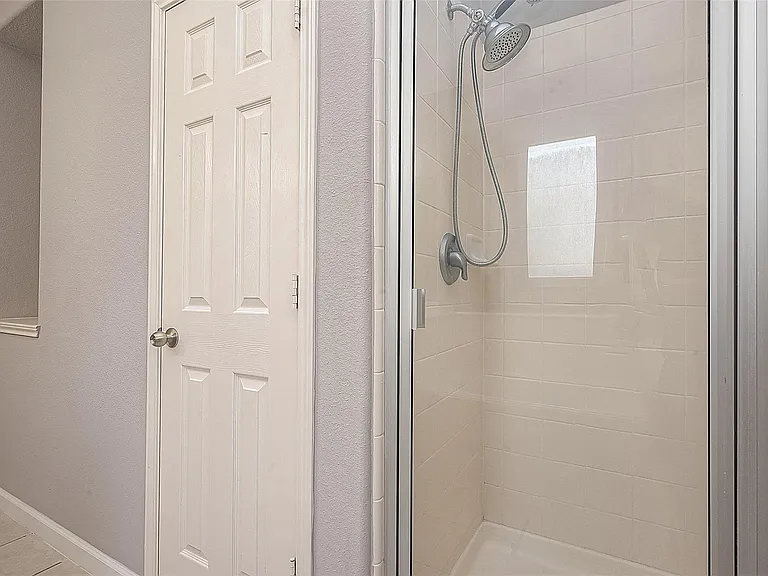 5203 Heatherdawn Ct — Photo 29