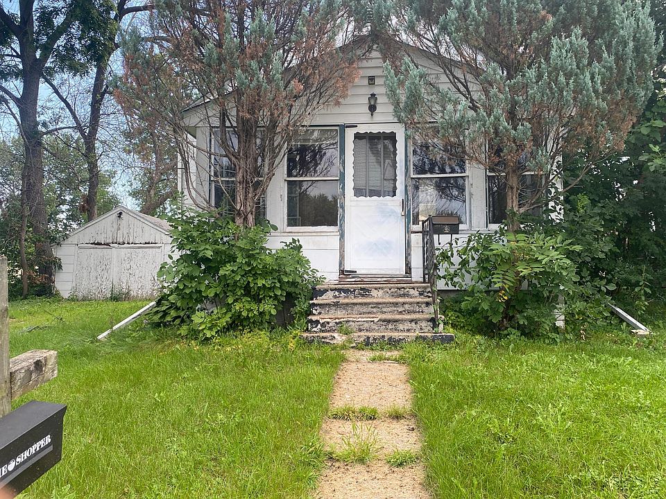 1st image of 113 S 6th Ave