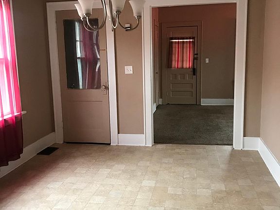5th image of 551 E 26th St #2