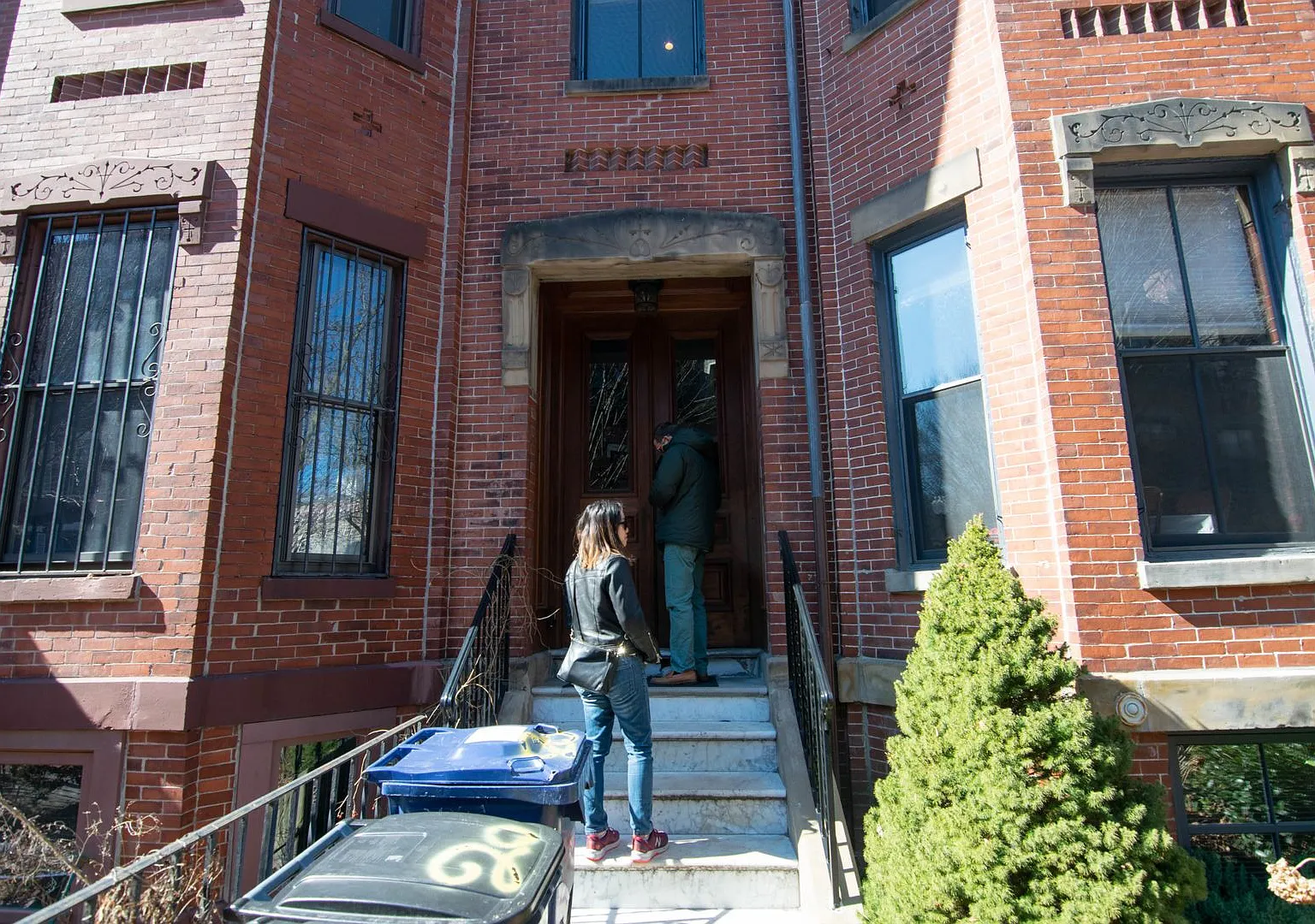 large 4 bed in Mission Hill — Photo 4