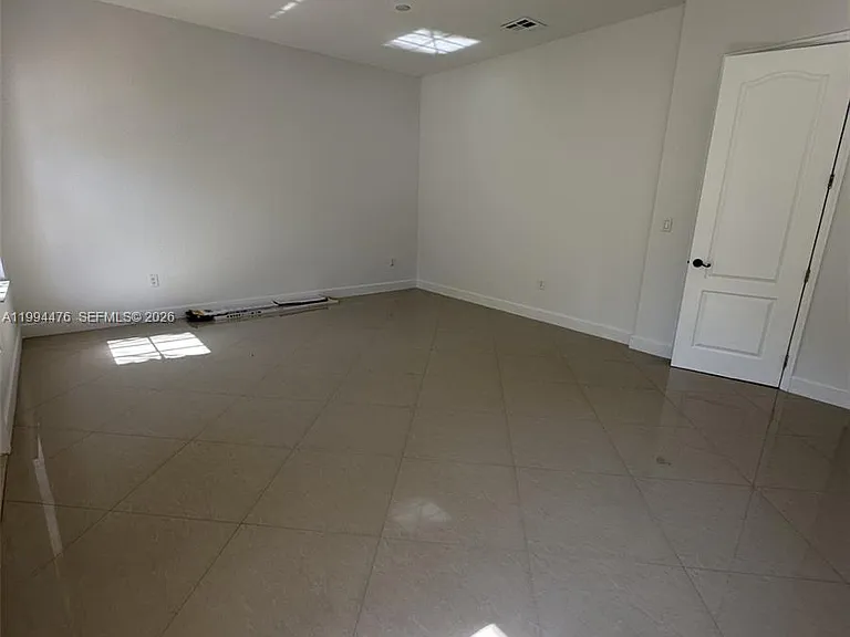 14623 SW 7th St #4-12 — Photo 8