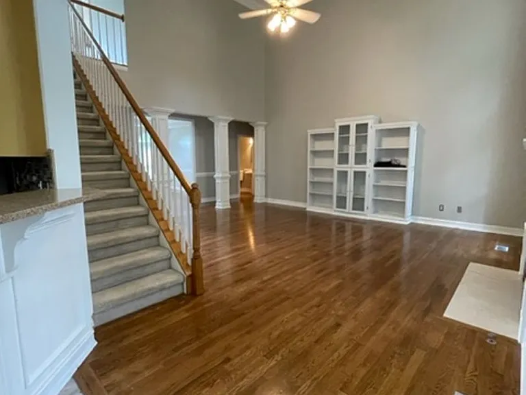 12023 Willingham Dr — Photo 25