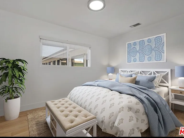119 Paloma Ave #M — Photo 15
