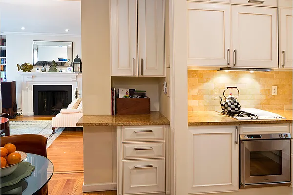 Sold by Stribling | media 12