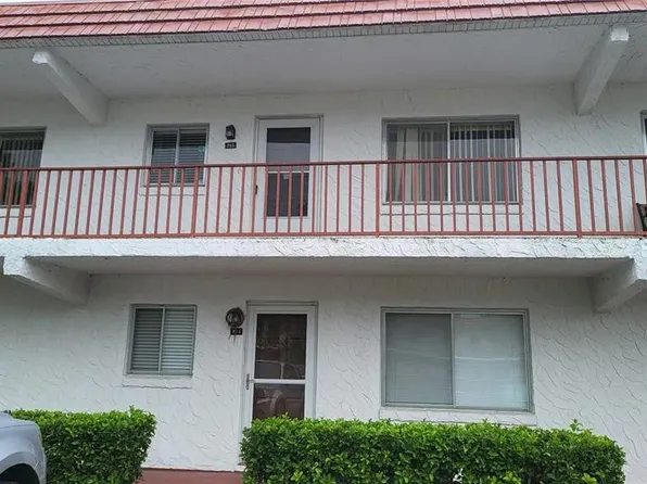 400 El Camino Dr APT 203, Winter Haven, FL 33884