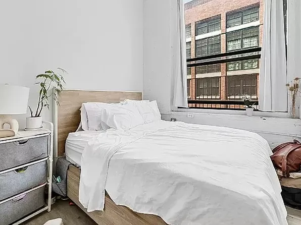 57 Jay St #2B, Brooklyn, NY 11201
