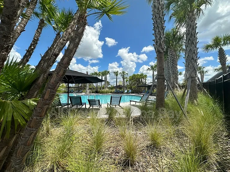 1443 Tahitian Sunrise Dr — Photo 30