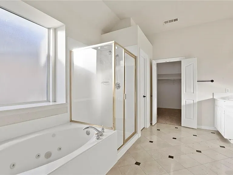 1313 Bradbury Dr — Photo 21