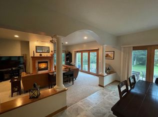 1273 Pleasant Valley Dr, Oneida, WI 54155