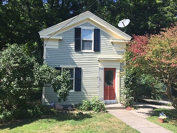 Narrow but long house