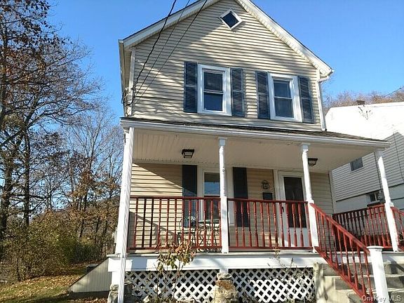 2nd image of 7 Locust St