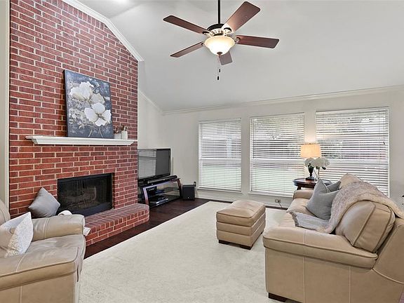 4th image of 1816 Sumac Dr