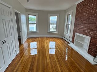 68 Chatham St APT 5, Worcester, MA 01609