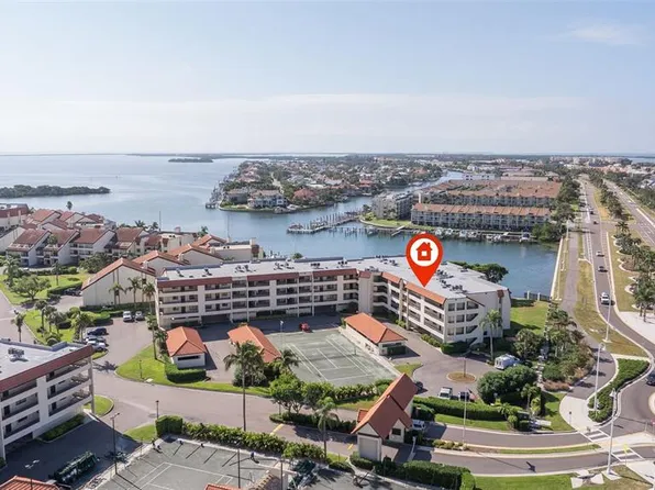 106 1st St E APT 315, Tierra Verde, FL 33715