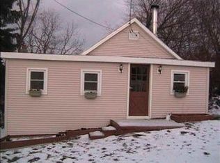 6 Lakeview Rd, Wynantskill, NY 12198