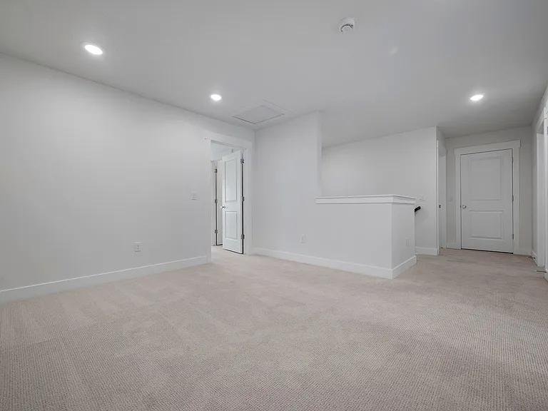 504 N 475 W #504 — Photo 13