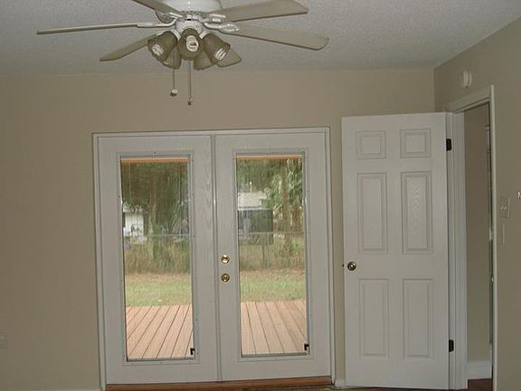 5th image of 219 Bentbough Dr