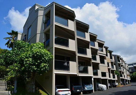 2nd image of 75-5669 Kuakini Hwy #2204