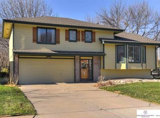 5854 S 115th Cir, Omaha, NE 68137