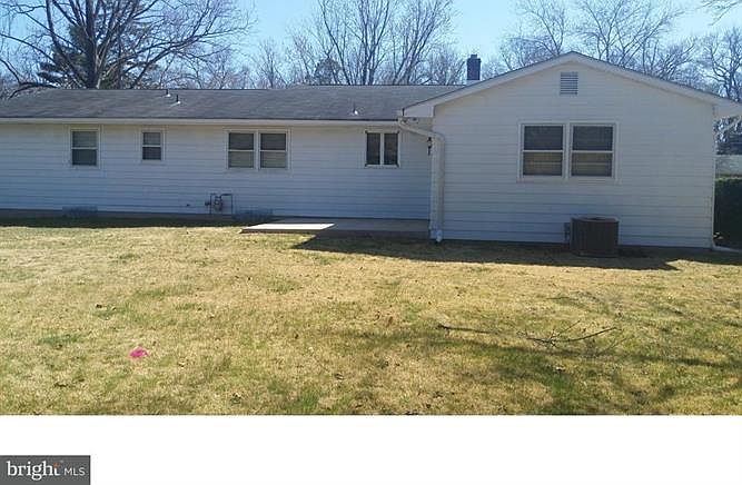 2nd image of 2486 Dahliadel Dr
