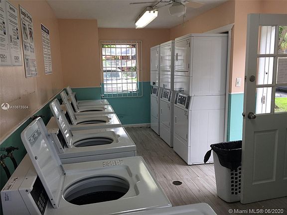 4th image of 10748 N Kendall Dr APT N19