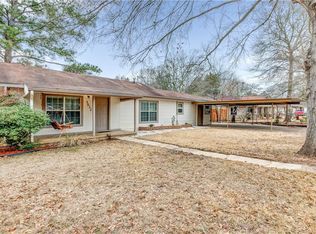 4012 Margaret St, Bryan, TX 77803