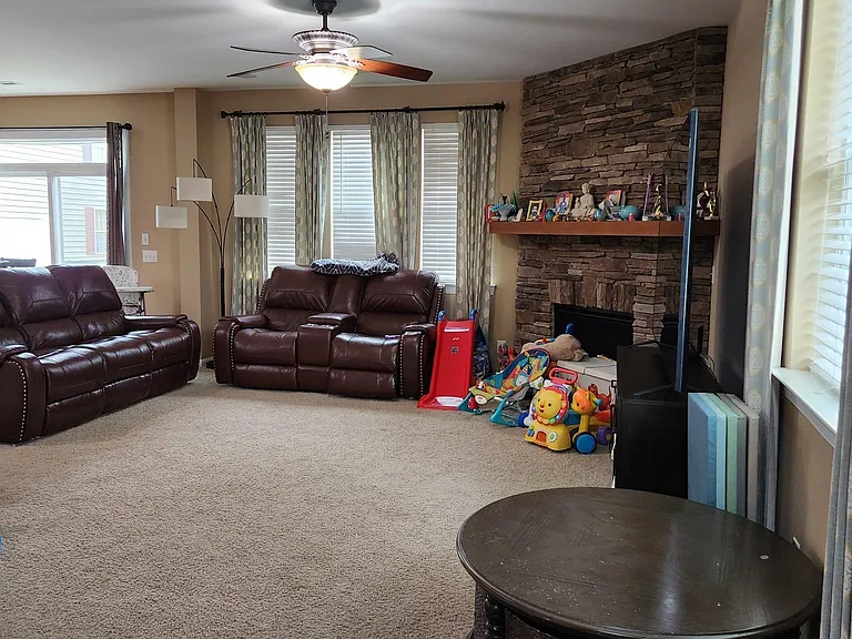 5502 Allison Ln — Photo 3