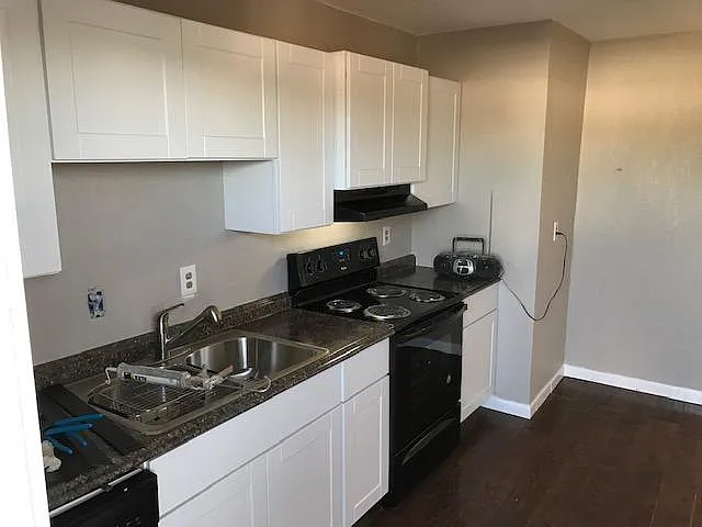 859 Meadowlark Cir — Photo 1