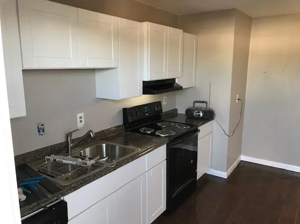 859 Meadowlark Cir, Granbury, TX 76049