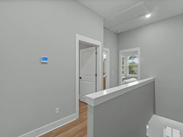 706 N F St #B — Photo 18