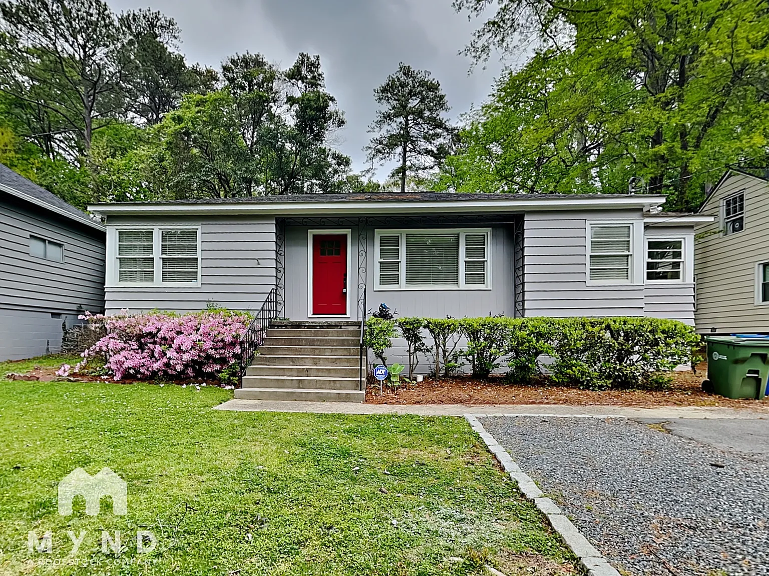984 Lindbergh Dr NE photo 1