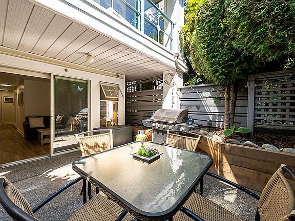 5th image of 735 W 15th Ave #105