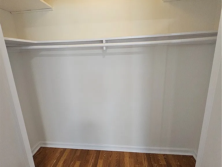 4642 Briggs Ave — Photo 16