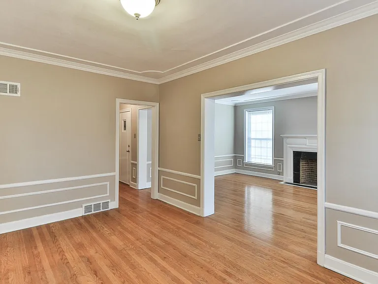 7545 Oxford Dr #3W — Photo 5