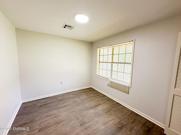 5th image of 4001 28th Ave