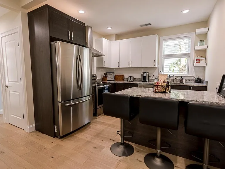 58 Governor St #2 — Photo 4