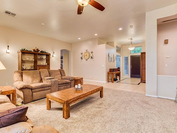 4th image of 9819 E Naranja Ave