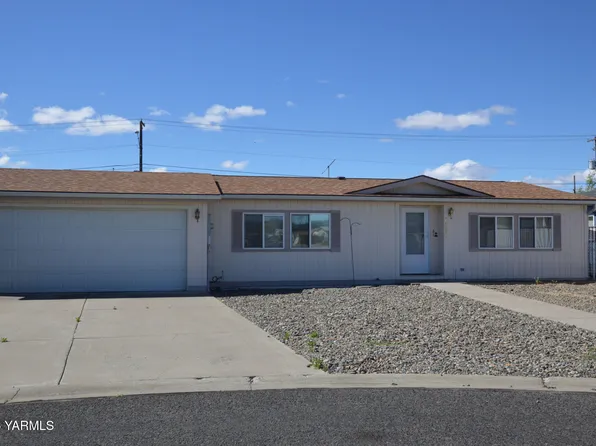 6820 Manor Way, Yakima, WA 98908