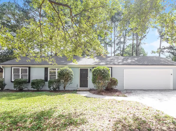 3286 Brownlee Ln, Lilburn, GA 30047