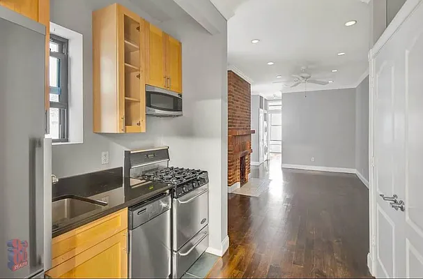 Rented by Compass | media 8