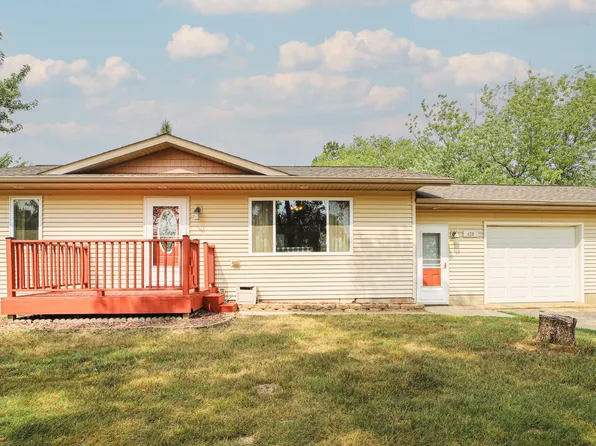 420 Fir Ave NW, Wadena, MN 56482