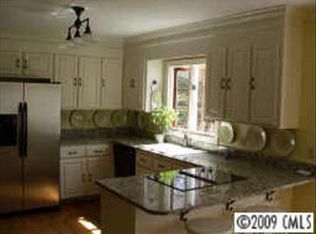 5441 Kincross Ln, Charlotte, NC 28277