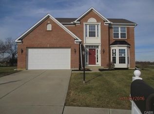 234 Irongate Dr, Englewood, OH 45322
